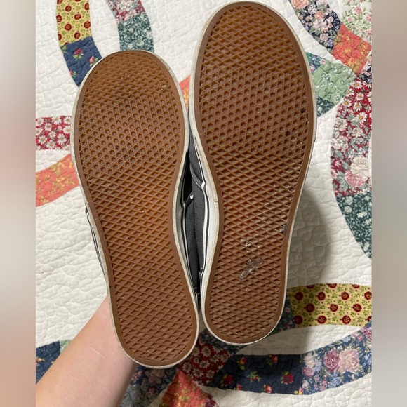 Lace Up Vans - Picture 3 of 4